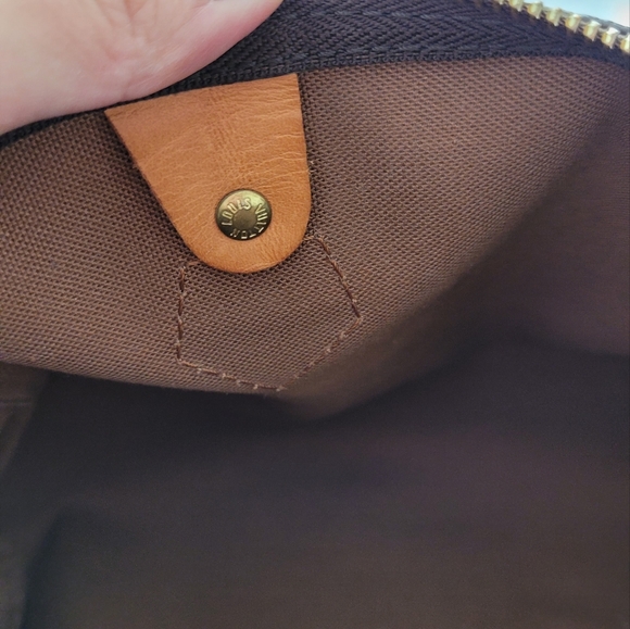 Louis Vuitton Monogram Speedy 25 - Picture 9 of 15